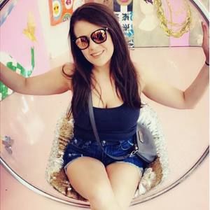 Meet your Posher, Kayla